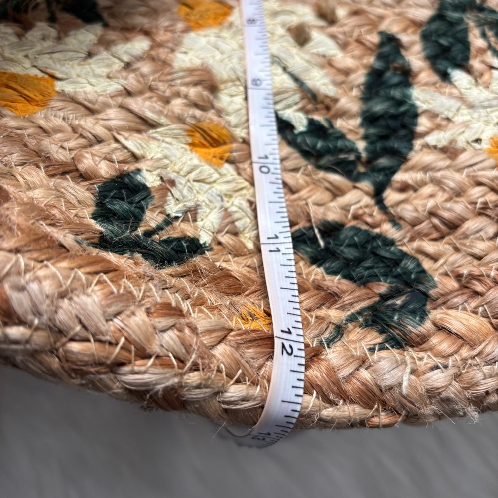 JOY SUSAN Multi Daisy Hand Crafted & Painted Jute Braided Oversize Tote … - Picture 8 of 11